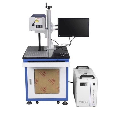 La máquina de alta calidad electrónica de la máquina de coser del precio bajo está disponible